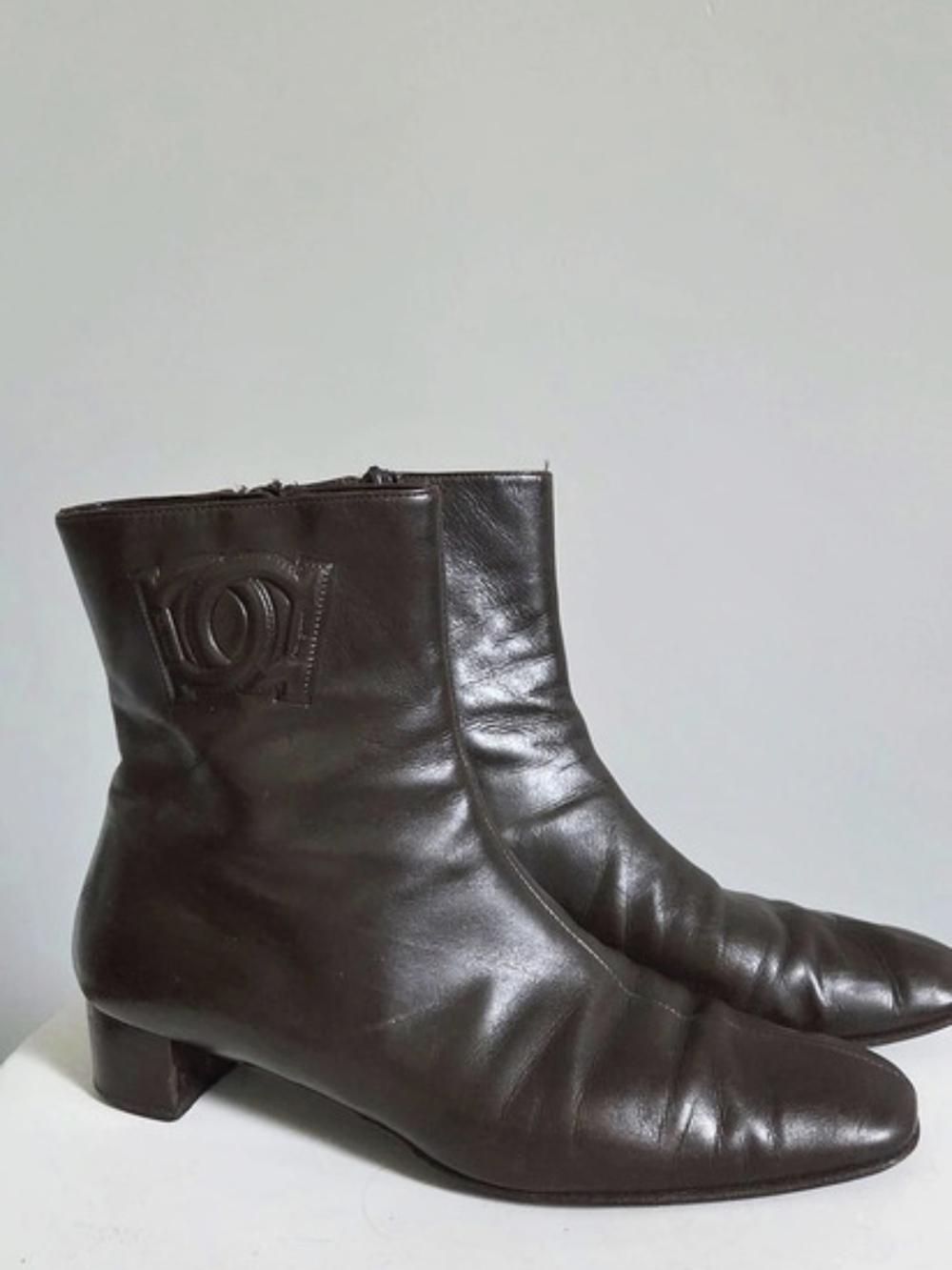 Salvatore Ferragamo Leather Ankle Boots Brown US 9.5 B